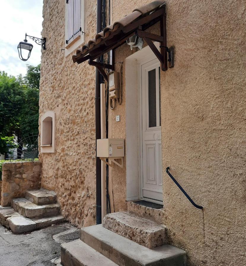Campaneta * Saint-Martin-de-Bromes