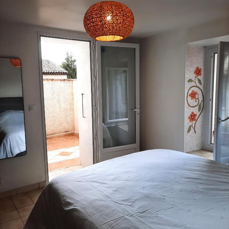 Campaneta Apartment *